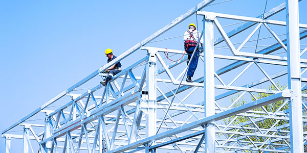 Our fitters, welders, fabricators, machinists and trade assistants are available for on-site services for construction, installation and maintenance projects, large or small.